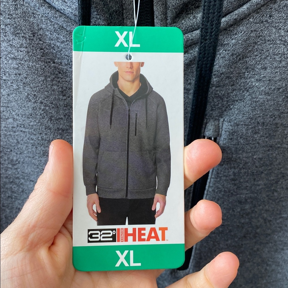 32 Degrees Heat | XL Zip-Up Hoodie with Furry Lining - Picture 2 of 7